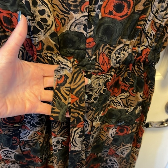 4. Vintage Liz Moody Dress - Picture 3 of 4